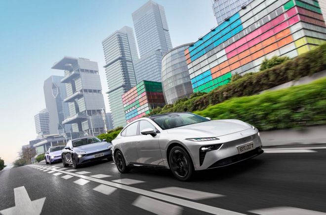 东风奕派eπ007正式开启大定将于3月正式上市！(图4)