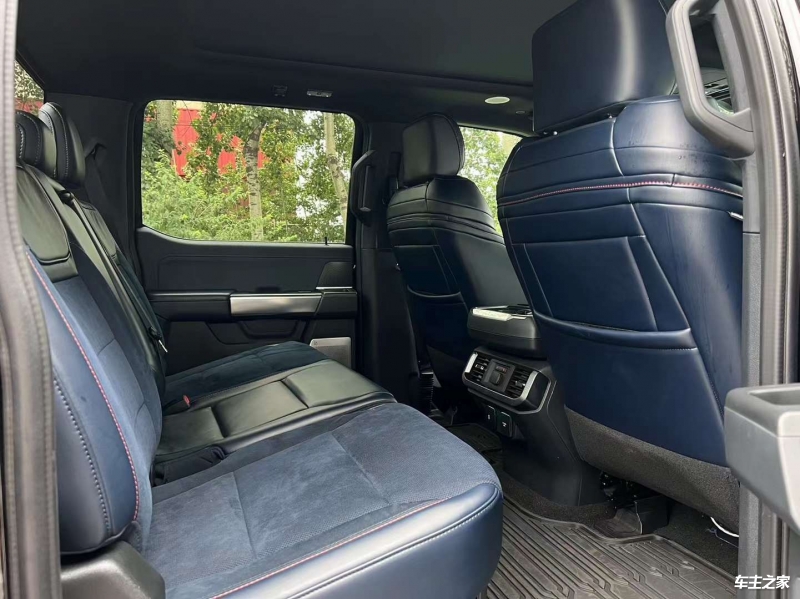 2023福特F-150加版降价10万(图4)